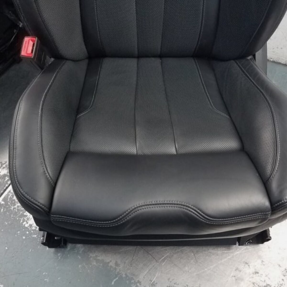 Recaro Cross Sportster CS Seats Heated Leather/Dinamica Brand New