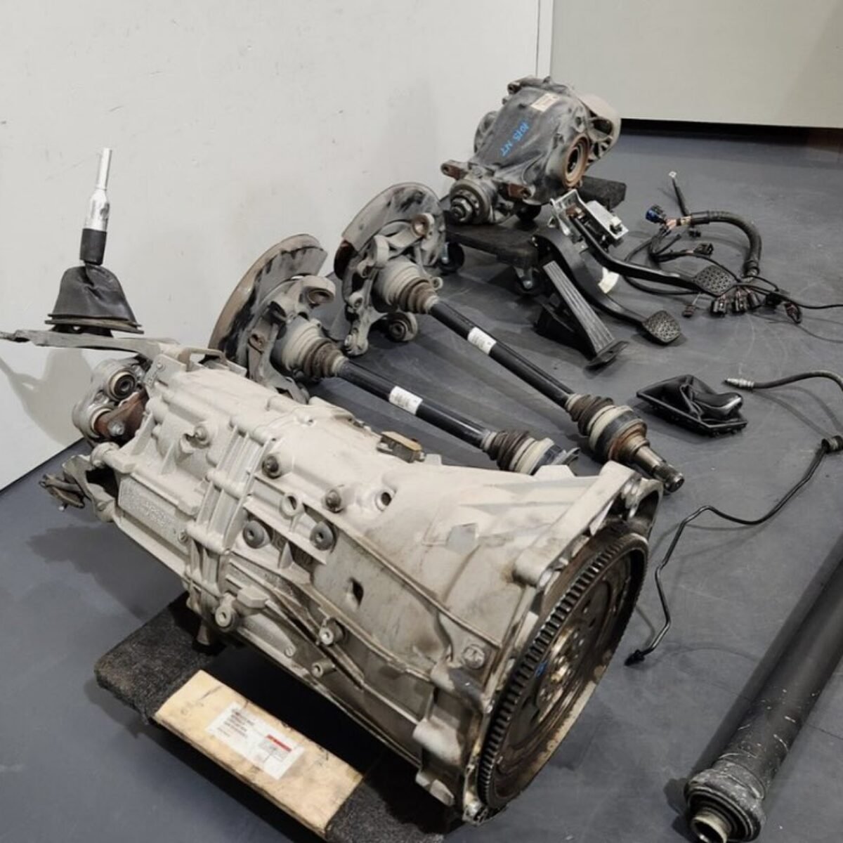 OEM F30 F32 335 Manual Transmission Differential Axle MT Swap SET N55 94K