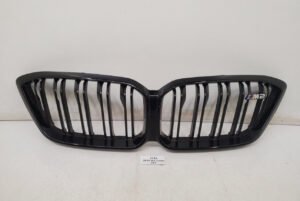 OEM BMW F87 M2 LCI Competition CS Front Bumper Upper Grille Kidney Set