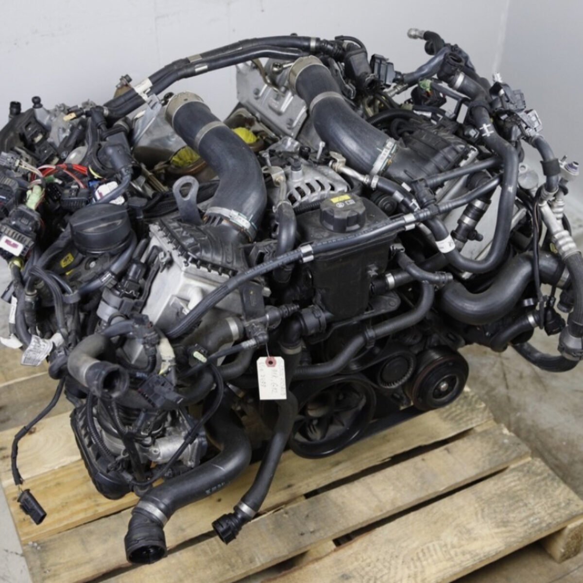 2016-2019 BMW 750I G11 G12 4.4L AWD ENGINE MOTOR ASSEMBLY 91K W/O TURBO