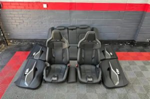 BMW M3 Carbon Bucket Seats Set