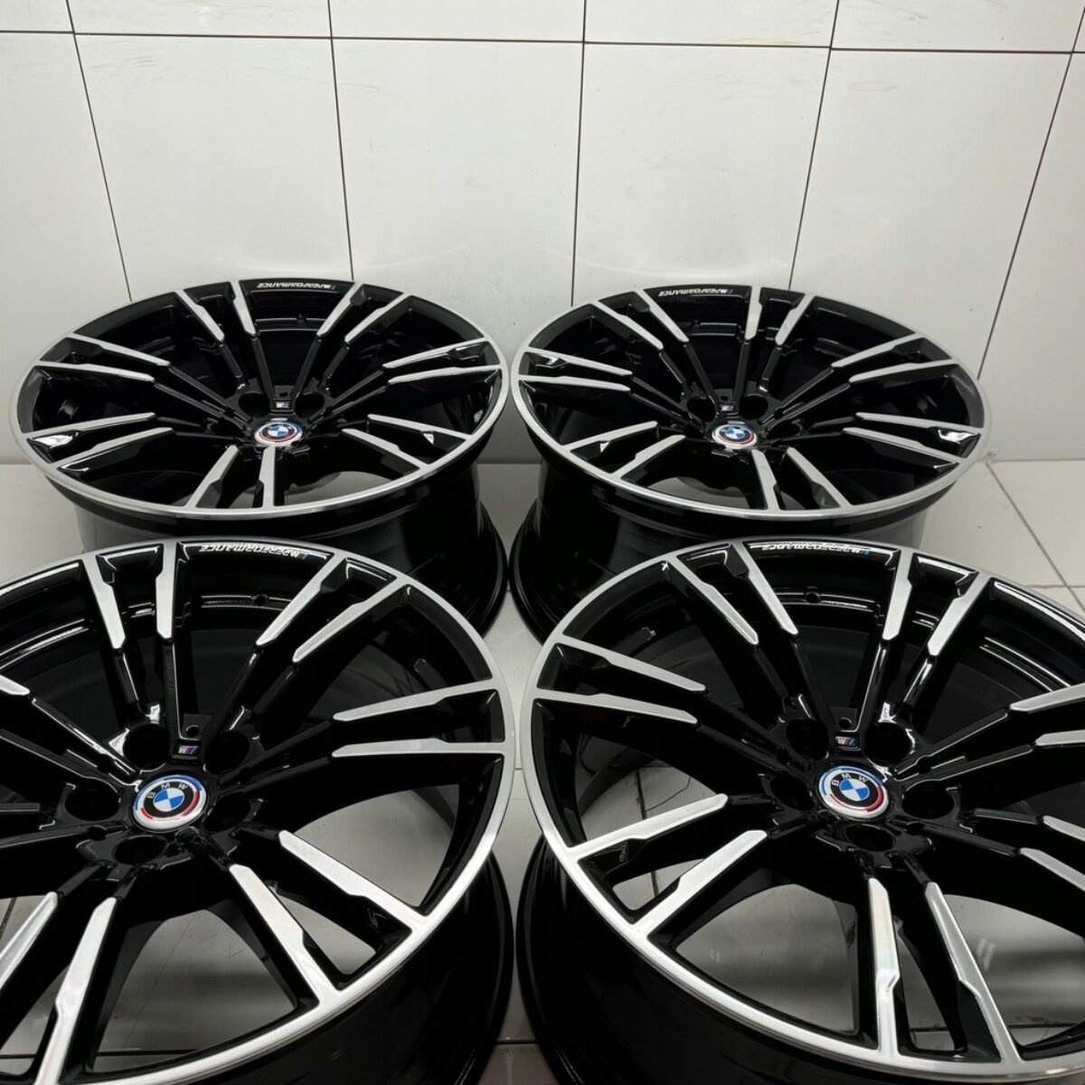 Rims wheels 20 bmw m5 f90 m package performance 706m oem perfect