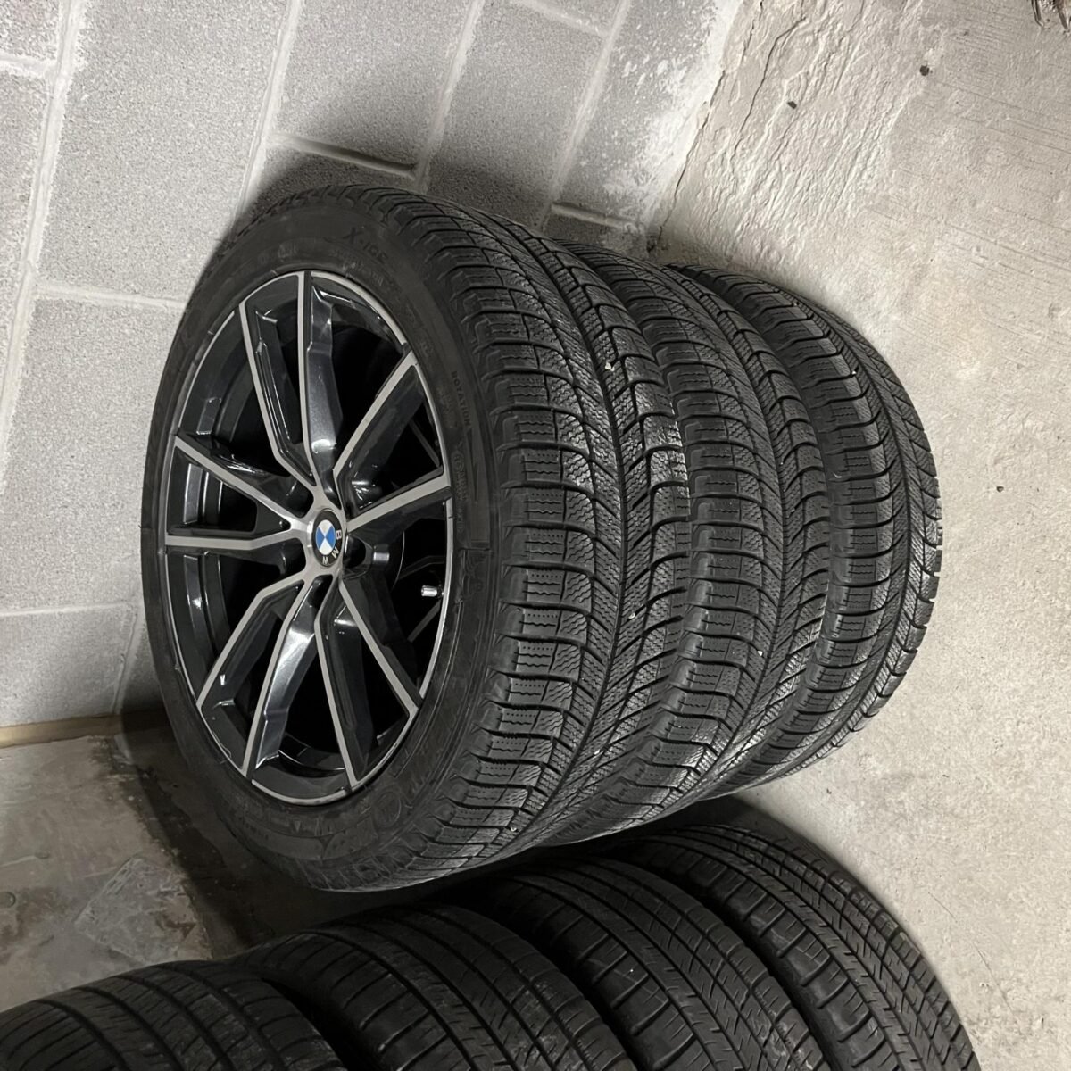 BMW 780M wheels w/ Michelin