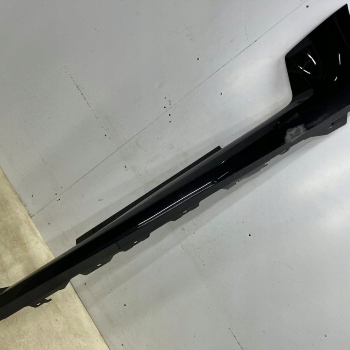 Cover threshold bmw m2 g87 23r left threshold trim external left threshold