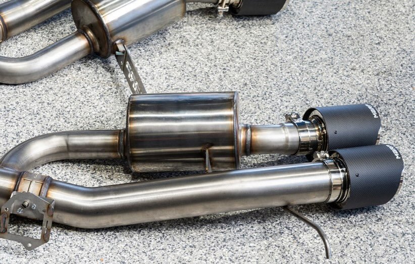 MBRP BMW G80 M3/ G82 M4 3IN Axle Back Dual Rear Exit W/Carbon Fiber Tips