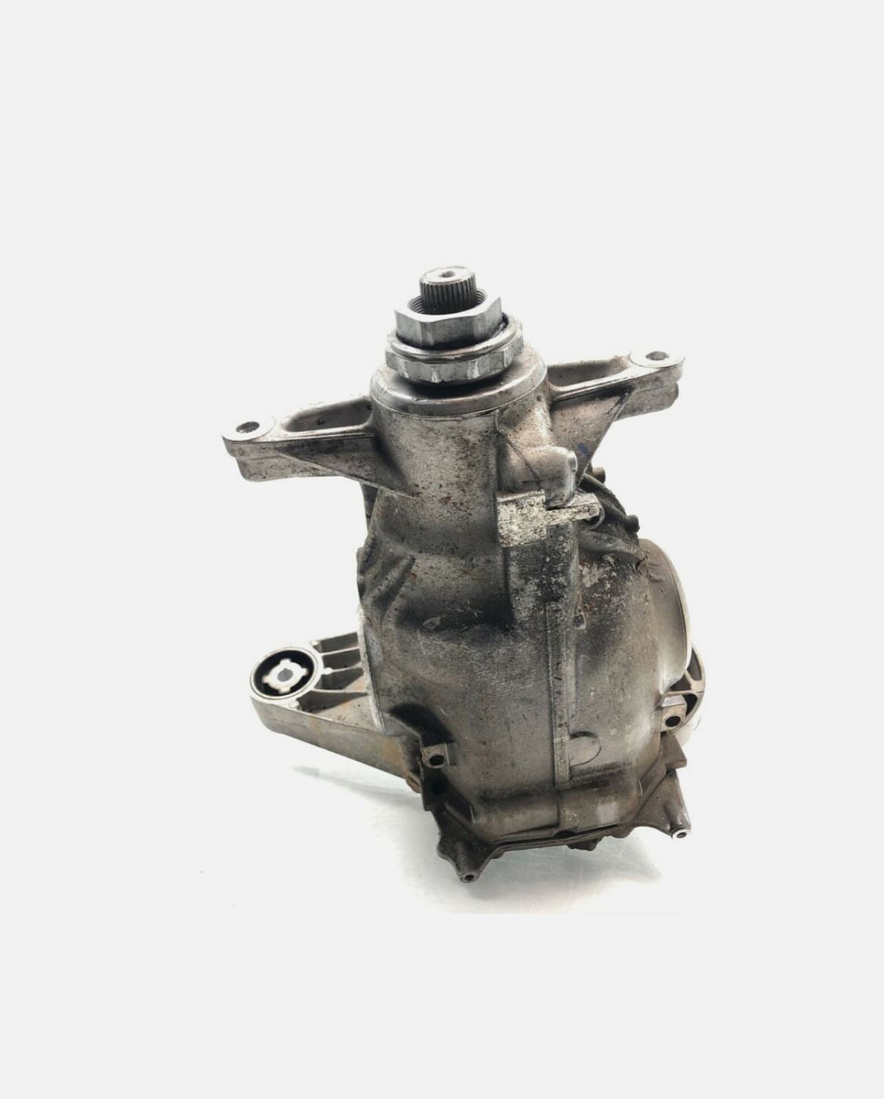 16-19 BMW RWD 740I Rear Axle Carrier Differential 3.08 Ratio used OEM - Image 5