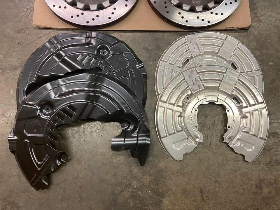 F80 aF82 F87 Comp/CCB Front/Rear Calipers + Steel Rotors + Pagid Pads This includes everything you need to install OEM 6/4 Piston CCB Calipers and steel rotors on your F80/F82/F87 non CCB vehicle.
